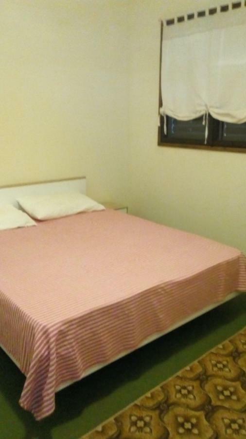 Ante Apartment Starigrad Paklenica Buitenkant foto